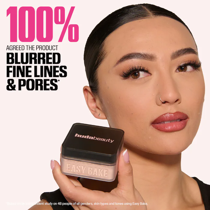 HUDA BEAUTY Easy Bake Blurring Loose Baking & Setting Powder